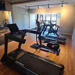 Studio novo, moderno e aconchegante, no centro